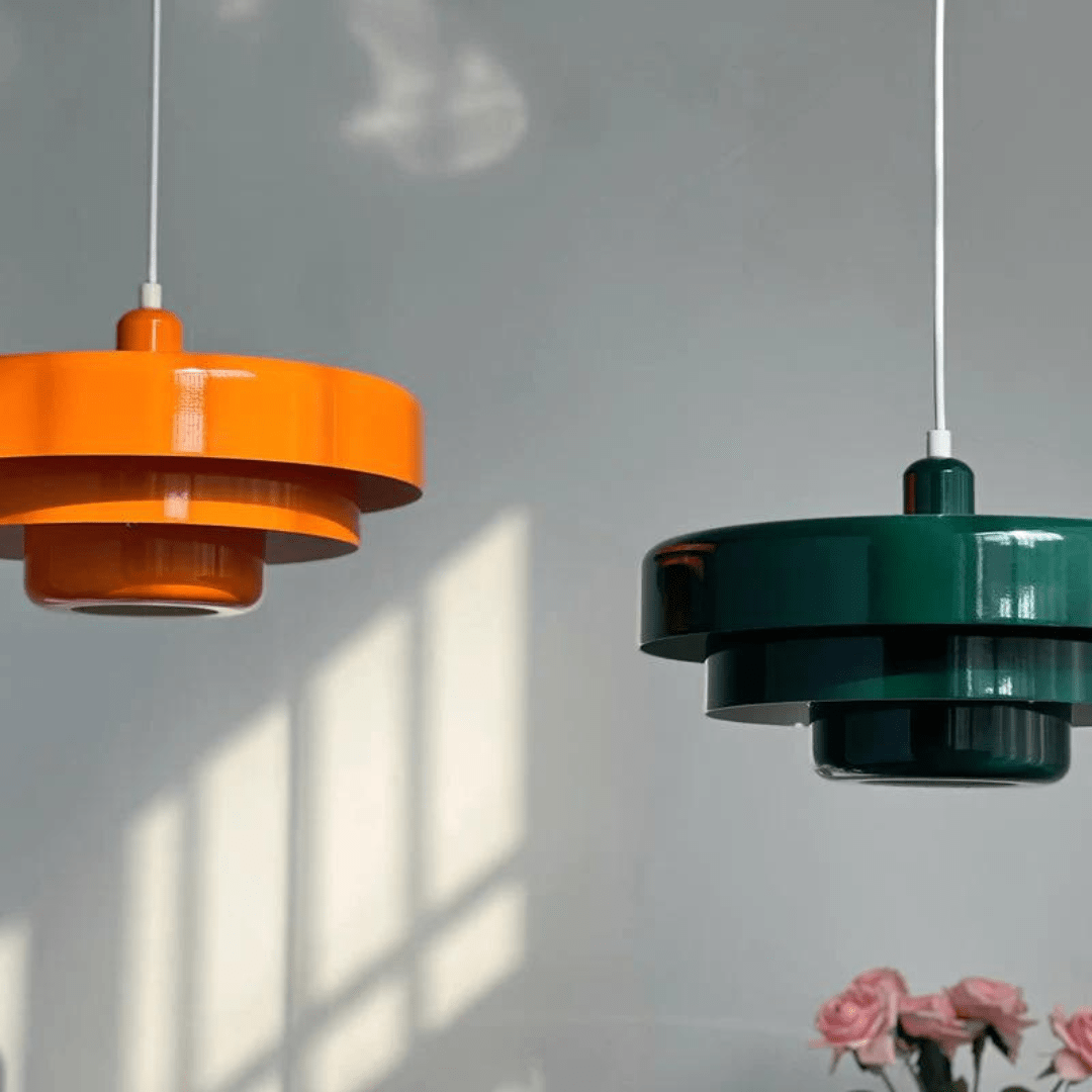 TierGlow – Taklampa i metall – mid-century Bauhaus-stil