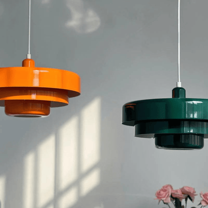 TierGlow – Taklampa i metall – mid-century Bauhaus-stil